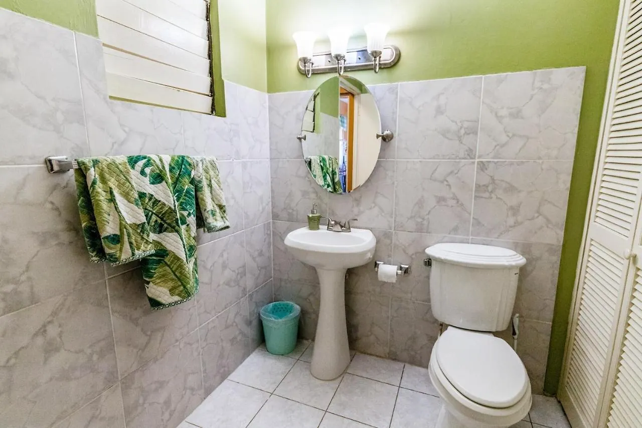 Yanceylargoestate 2Br Villa With Mountain Views Montego Bay Jamajka